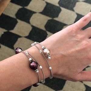 Glass bead bracelet (a set)
